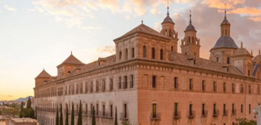 西班牙武康大学QS排名多少？