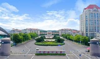 海洋大学新商界班和总裁班一样吗？