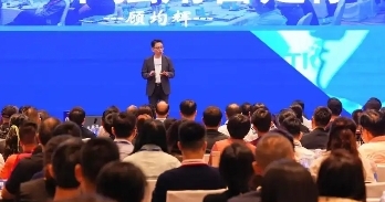 2025年顾均辉战略定位是干嘛的？